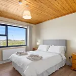 Vakantiehuis Little Tara, *