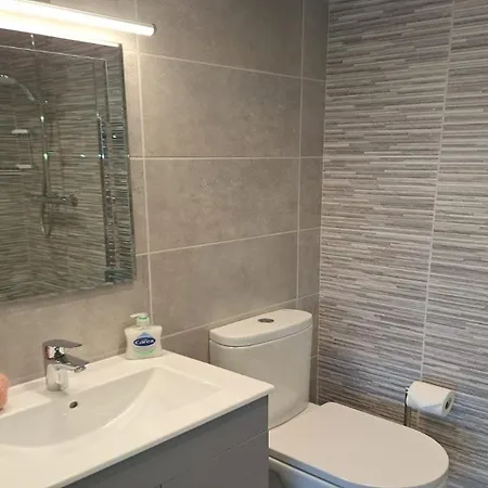 בית נופש Little Tara, *