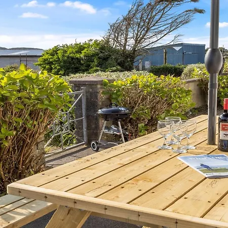 בית נופש Little Tara, *