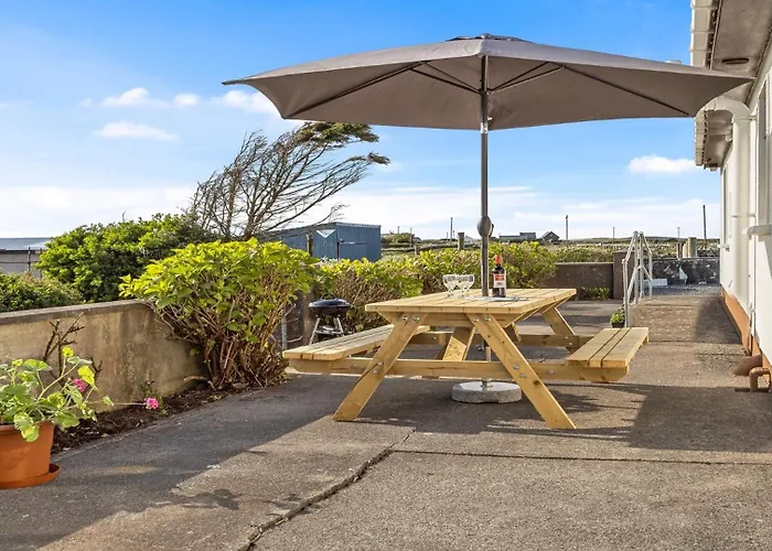 Little Tara, Дом отдыха *